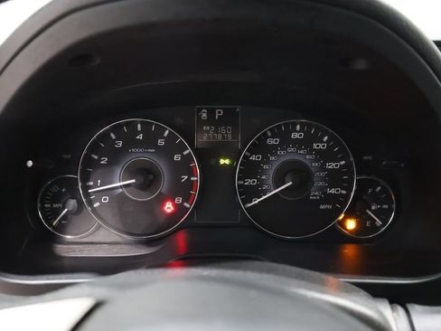Used 2010 Subaru Outback 2.5i Limited w/ Protection Package 1A AWD/4WD image 35