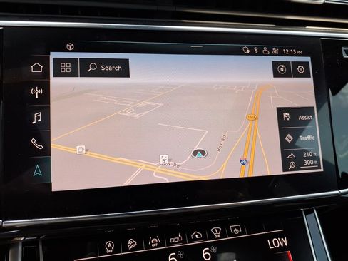 Used 2019 Audi Q8 Prestige w/ Towing Package AWD/4WD image 7