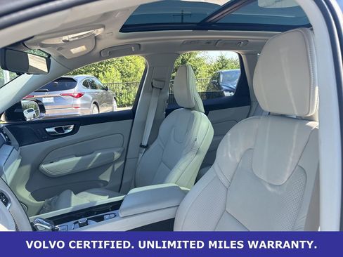 Certified 2024 Volvo XC60 T8 Ultimate w/ Protection Package Premier AWD/4WD image 18