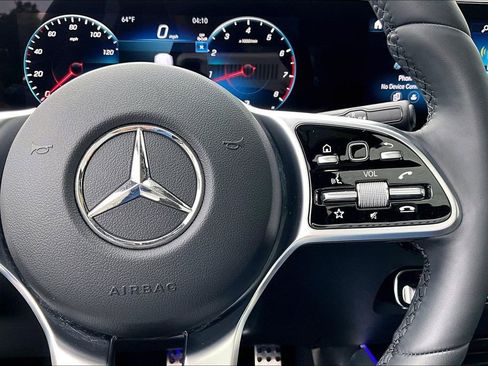 Certified 2023 Mercedes-Benz GLA 250 4MATIC image 21