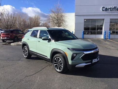 New 2025 Chevrolet TrailBlazer LT w/ LT Cold Weather Package image 1