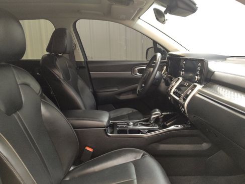 Used 2021 Kia Sorento S w/ Panoramic Sunroof Package FWD image 21