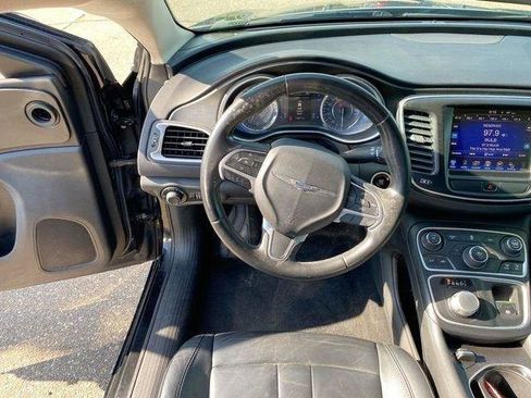 Used 2015 Chrysler 200 Limited w/ Convenience Group FWD image 29
