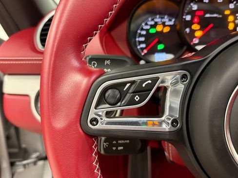 Certified 2022 Porsche 718 Boxster RWD image 22