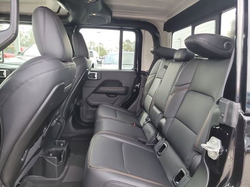 New 2026 Jeep Gladiator Mojave AWD/4WD image 14