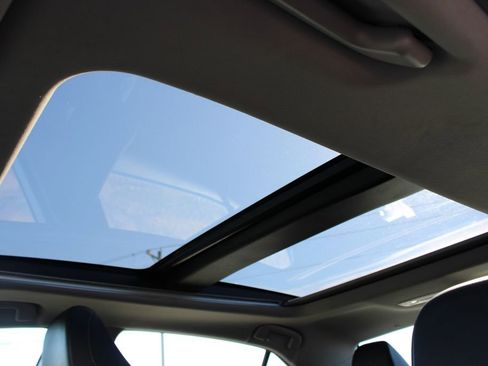 Used 2023 Toyota Camry XSE image 50