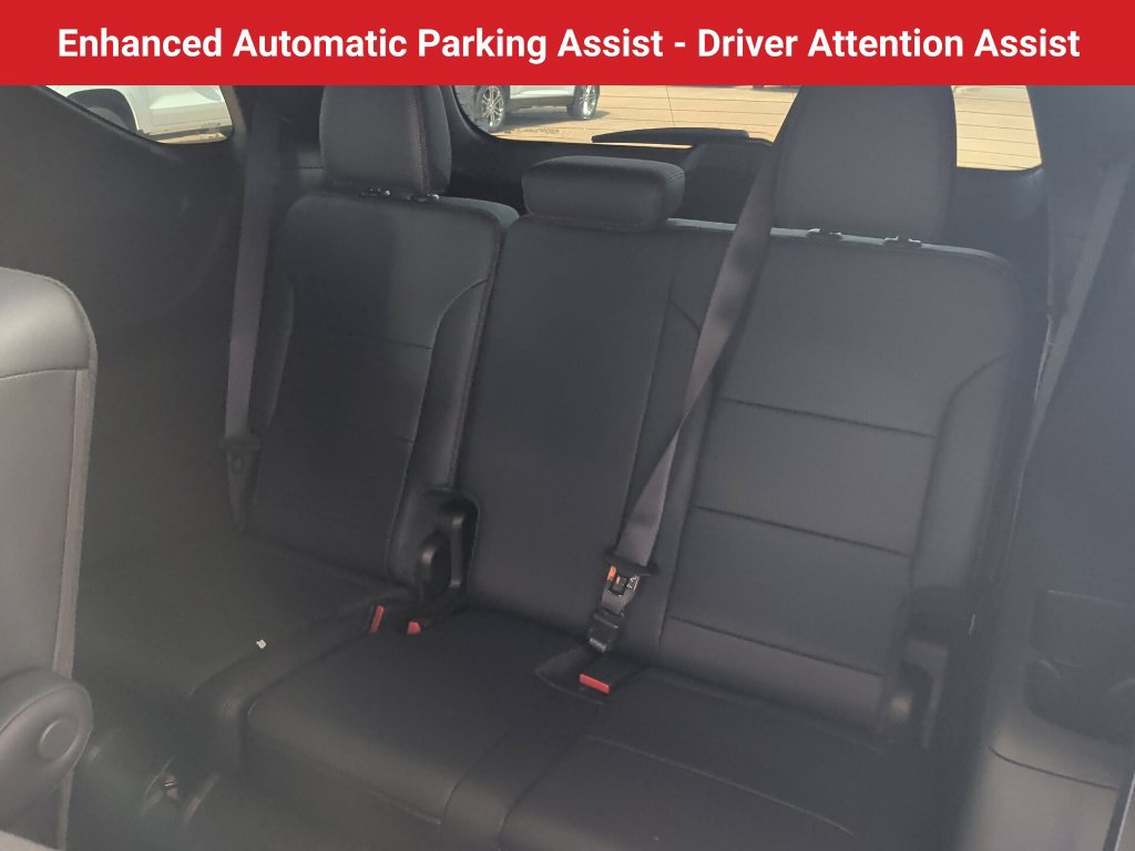 Used 2026 Chevrolet Traverse Z71 w/ Enhanced Driving Package AWD/4WD image 13