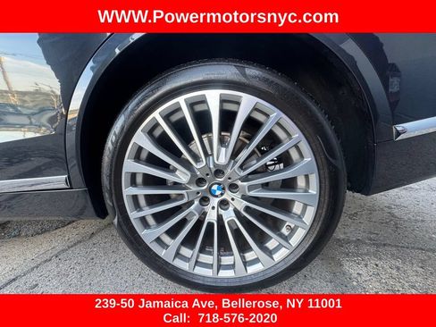 Used 2021 BMW X7 xDrive40i w/ Premium Package AWD/4WD image 21