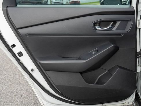 Used 2024 Honda Accord EX image 11