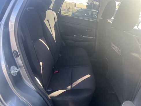 Used 2018 Mitsubishi Outlander Sport ES image 15