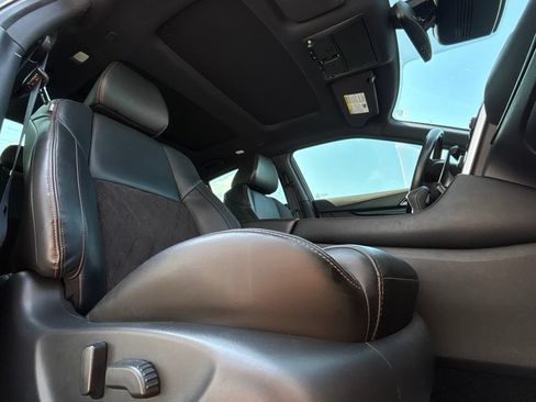 Used 2023 Nissan Maxima SR w/ Sport Mat Group FWD image 30