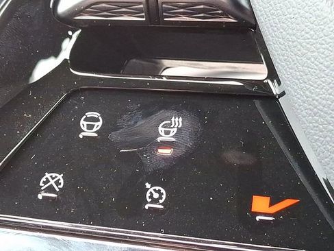 New 2026 Cadillac Vistiq Luxury w/ LPO, Floor Liner Package image 15