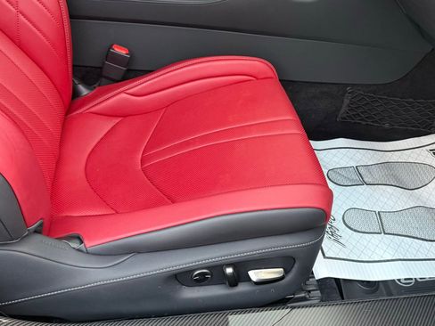 Used 2021 Lexus LC 500 Convertible image 28