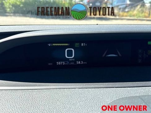 Used 2021 Toyota Prius Prime XLE FWD image 8