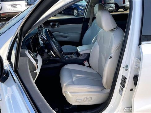 Used 2021 Kia Sorento S FWD image 25
