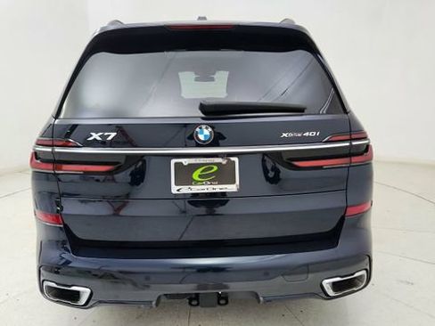 Used 2024 BMW X7 xDrive40i w/ M Sport Package image 5