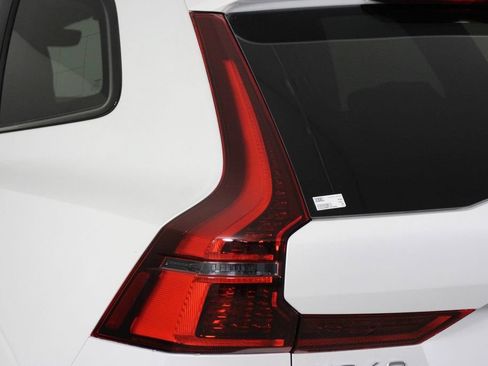 New 2026 Volvo XC60 B5 Ultra w/ Climate Package PRO AWD/4WD image 15