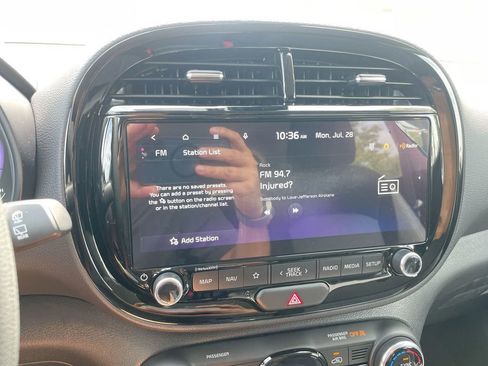 New 2025 Kia Soul S image 42