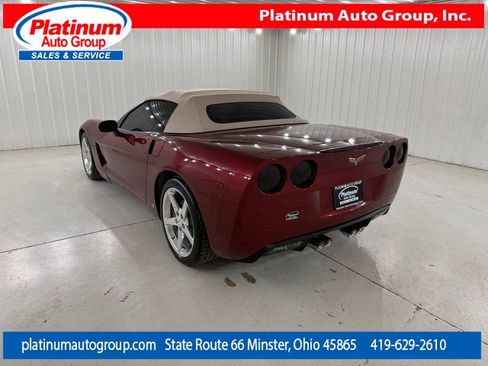 Used 2007 Chevrolet Corvette Convertible w/ Preferred Equipment Group RWD image 5