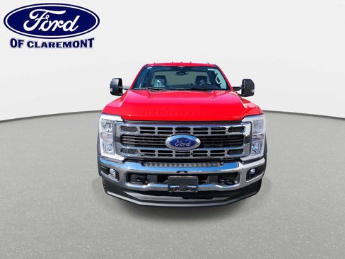 New 2026 Ford F550 4x4 Regular Cab Super Duty image 3