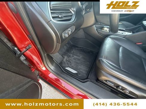 Used 2023 Chevrolet Malibu LT image 36