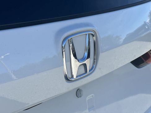 Used 2024 Honda CR-V EX image 10