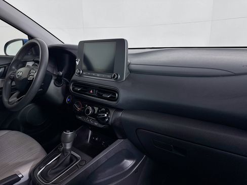 Used 2022 Hyundai Kona SEL image 29