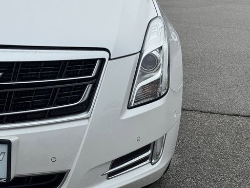 Used 2017 Cadillac XTS Luxury image 6