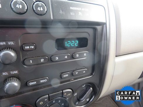 Used 2006 Chevrolet Colorado LS image 24