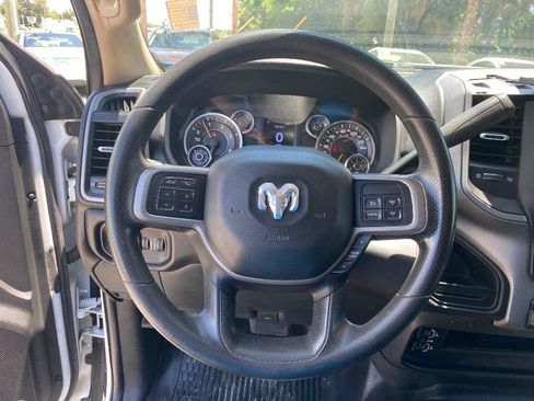Used 2020 RAM 5500 Tradesman w/ Chrome Appearance Group AWD/4WD image 30