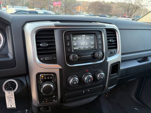 Used 2017 RAM 1500 Classic SLT image 16