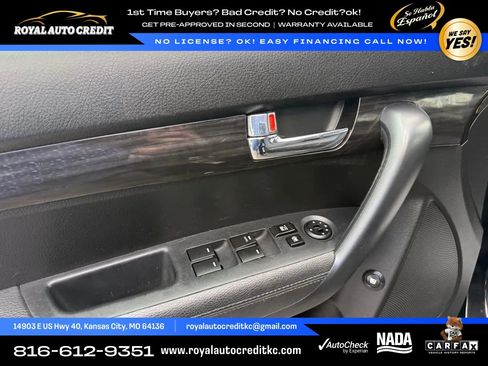 Used 2013 Kia Sorento LX w/ Convenience Pkg FWD image 13