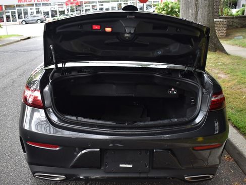 Used 2021 Mercedes-Benz E 450 4MATIC Cabriolet w/ AMG Line image 39
