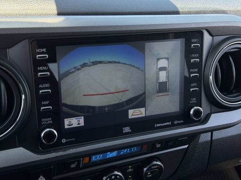Used 2023 Toyota Tacoma TRD Sport w/ TRD Premium Sport Package AWD/4WD image 18