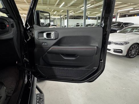 Used 2024 Jeep Wrangler Unlimited Rubicon 392 w/ Dual Top Group image 13