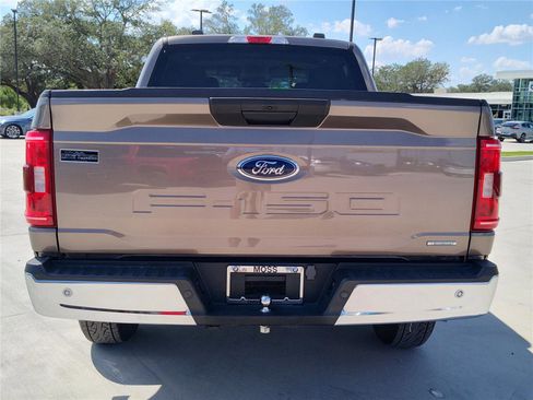 Used 2023 Ford F150 XLT image 5