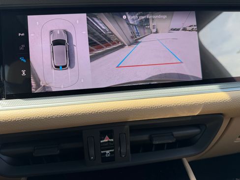 New 2026 Porsche Cayenne AWD/4WD image 31