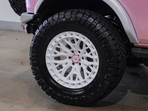 Used 2025 Ford Bronco Heritage Edition image 29