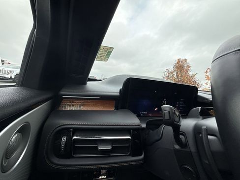 Used 2025 Lincoln Aviator Black Label image 24