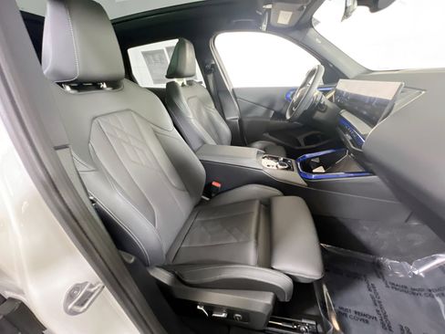 Used 2025 BMW X3 xDrive30i w/ Convenience Package image 26