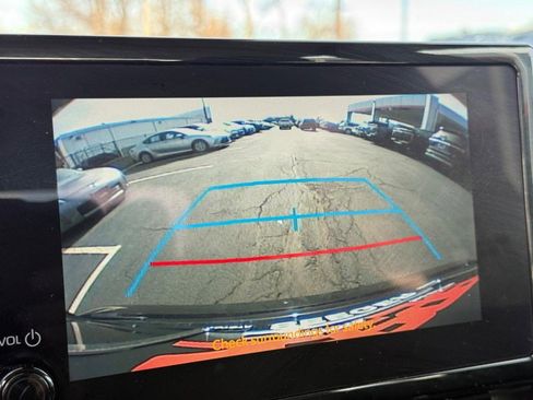 Used 2023 Toyota Corolla LE image 21