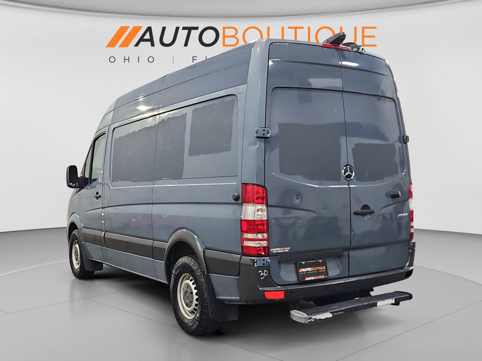 Used 2018 Mercedes-Benz Sprinter 2500 image 3