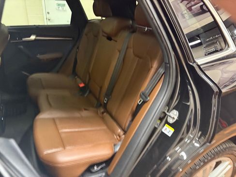 Used 2019 Audi Q5 2.0T Premium Plus AWD/4WD image 29