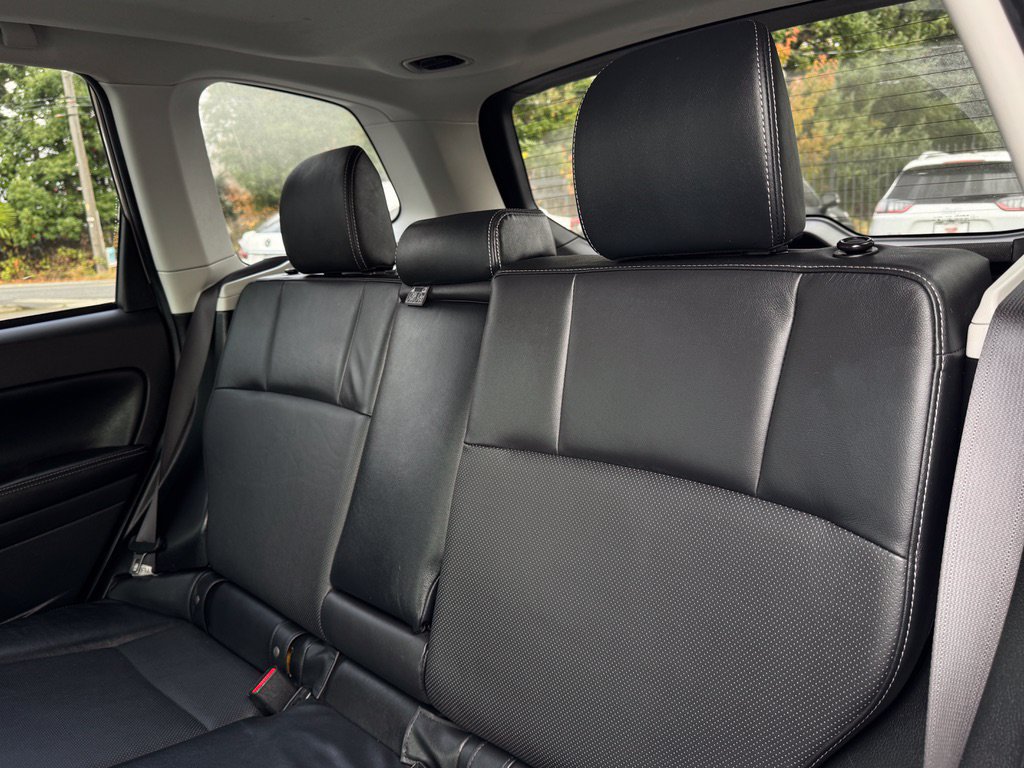 Used 2014 Subaru Forester 2.5i Limited AWD/4WD image 16
