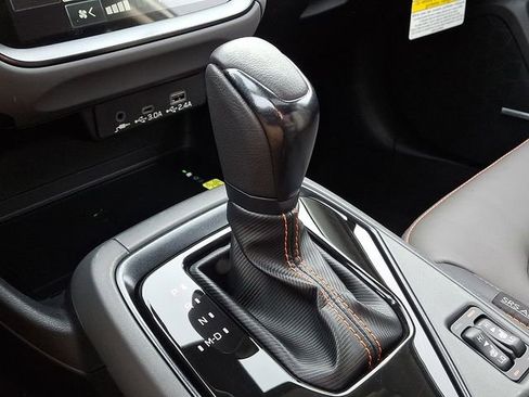 Certified 2025 Subaru Crosstrek 2.5i Limited image 16