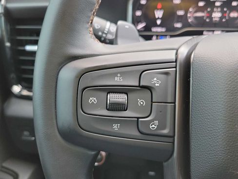 Used 2023 GMC Sierra 1500 AT4 w/ Technology Package AWD/4WD image 21