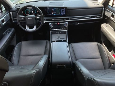 Used 2025 Hyundai Santa Fe SEL image 26