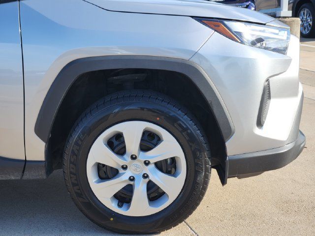 Certified 2025 Toyota RAV4 LE FWD image 6