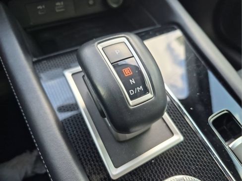 Used 2023 Mitsubishi Outlander SE Black Edition AWD/4WD image 14
