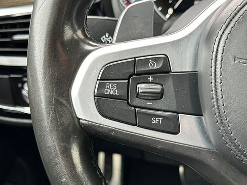 Used 2018 BMW M550i xDrive AWD/4WD image 27